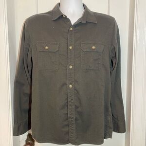 Alesbury Men’s Button Up